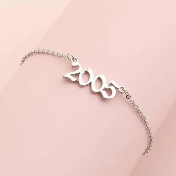 #HE111 - Tobillera O Pulsera Con Fecha/Año De Nacimiento o Letras - DE025/