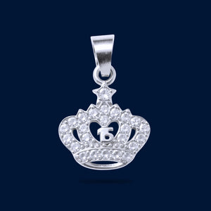 #D456 - Dije Corona 15 Años Con Zirconia Plata - A09/1.9