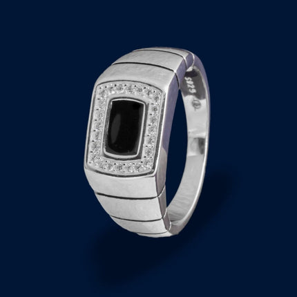 #AC115 - Anillo Caballero Con Piedra De Plata - B11/6.8