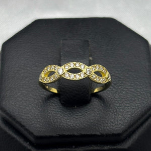 #AD10134 - Anillo Con Piedras De Zirconia Oro 10K - H01/1.4