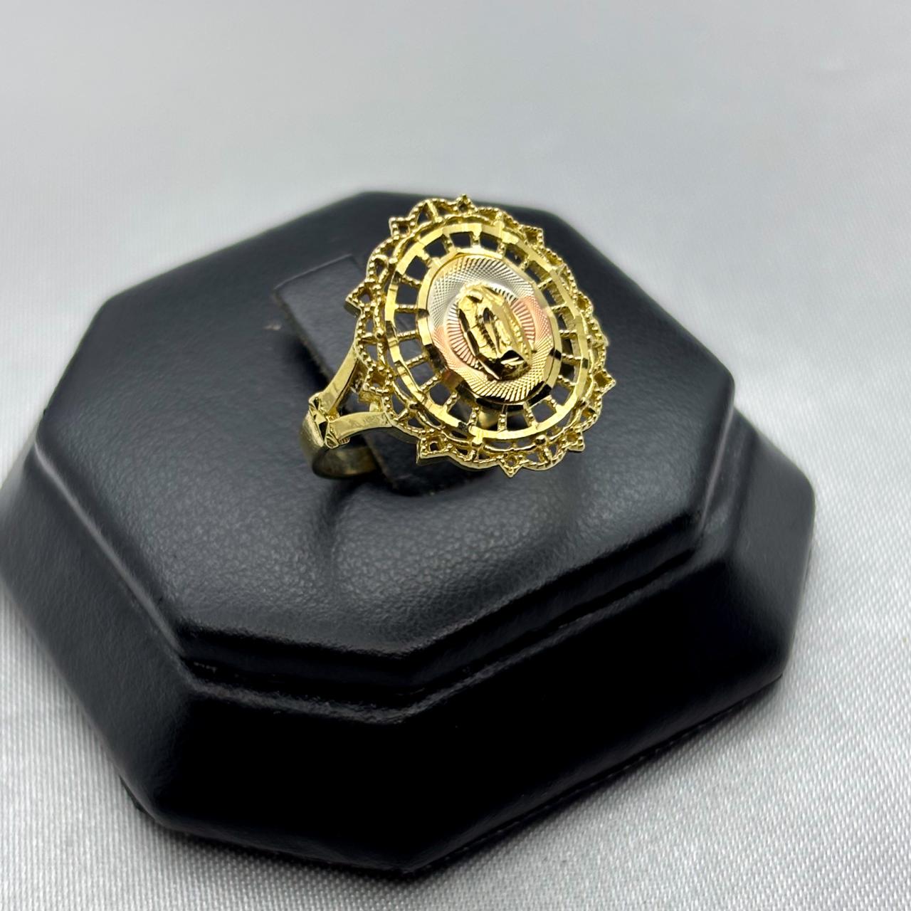 #AD10142 - Anillo Virgen De Guadalupe Diamantado Oro 10K - I05/2.7