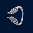 #AD186 - Anillo Con Alas Plata Pavonada - B09/2.6