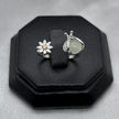 #AD208 - Anillo Ajustable Luciérnaga Con Flor Piedra Zirconia Plata - C14/2.6