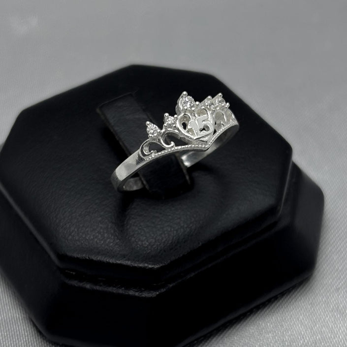 #AD294 - Anillo Corona De 15 Años/XV's Piedra Zirconia Plata - A13/2.3