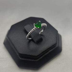 #AD357 - Anillo Corazón Central Piedra Zirconia Plata - PU1.8