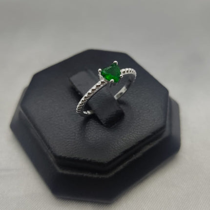 #AD357 - Anillo Corazón Central Piedra Zirconia Plata - C14/1.8