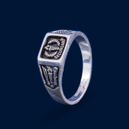 #AD372 - Anillo De Graduación De Secundaria - C25/4.2