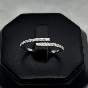 #AD428 - Anillo Ajustable Con Piedra Zirconia Plata - B12/1.3