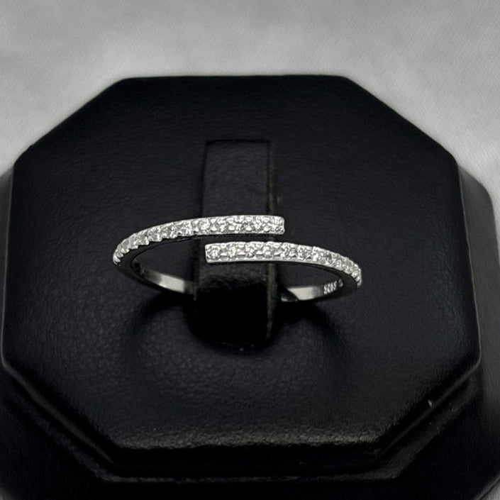 #AD428 - Anillo Ajustable Con Piedra Zirconia Plata - B12/1.3