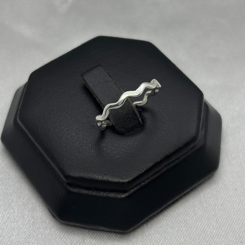 #AD437 - Anillo Ondas Plata - B12/1.2