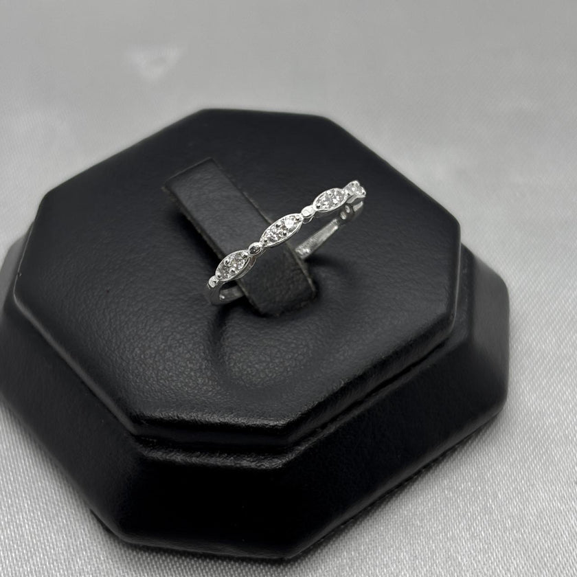 #AD461 - Anillo Media Churumbela Con Zirconia Plata - B09/1.1