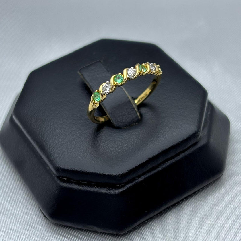 #ADX10104 - Anillo Media Churumbela Con Diamante Natural Y Esmeraldas Oro 10K - LX275/