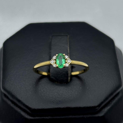 #ADX14105 - Anillo Con Diamante Natural Y Esmeralda Oval Oro 14K - TX255/