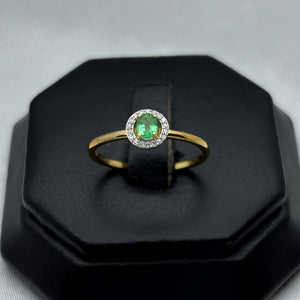 #ADX14108 - Anillo Solitario Con Diamante Natural Y Esmeralda Oro 14K - TX295/