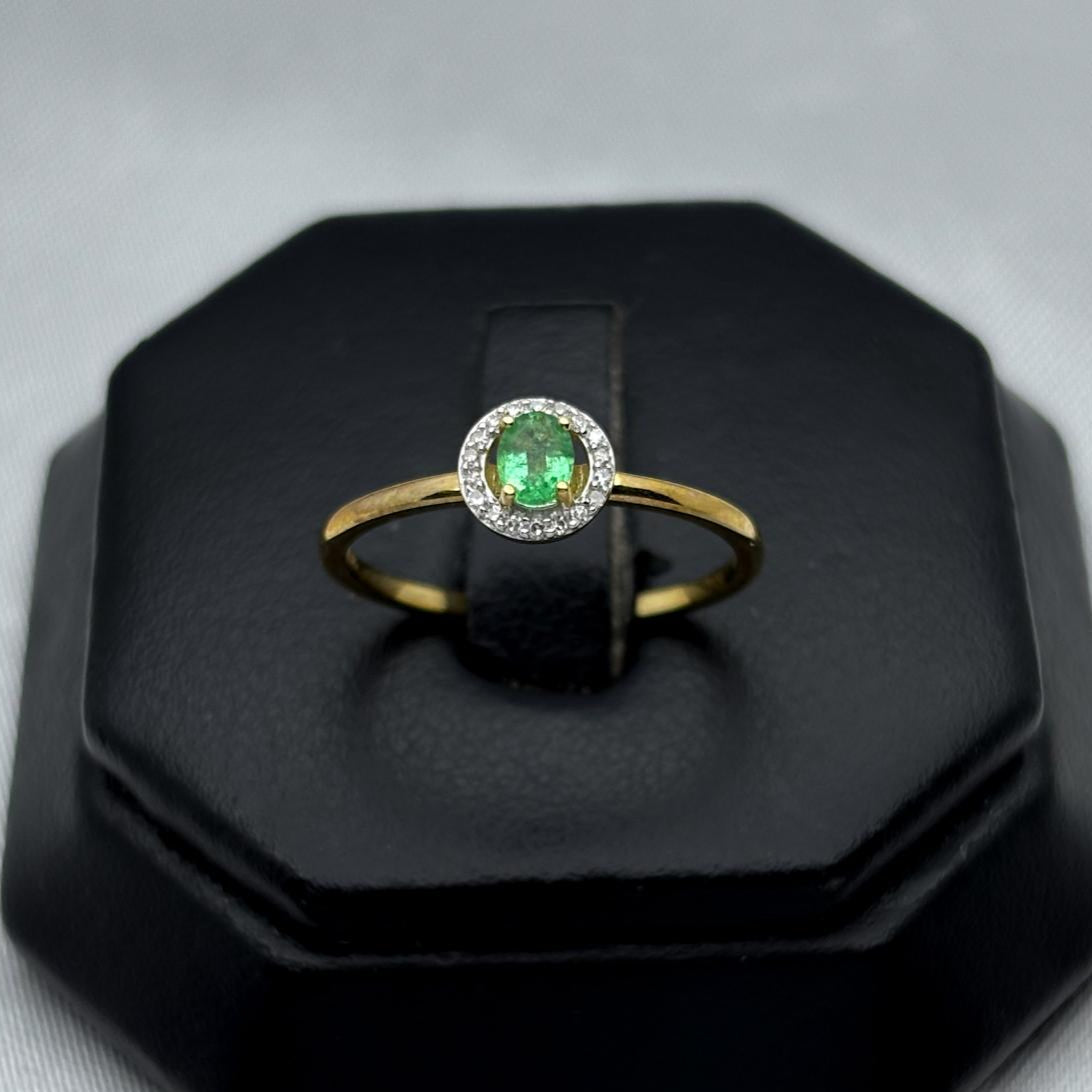 #ADX14108 - Anillo Solitario Con Diamante Natural Y Esmeralda Oro 14K - TX295/