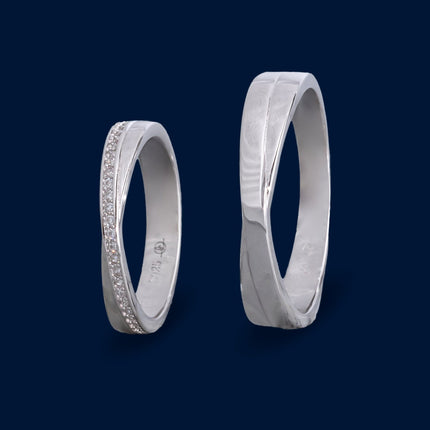 #AG110 - Argolla Dama Y Caballero Con Zirconia Plata - B09/2.8