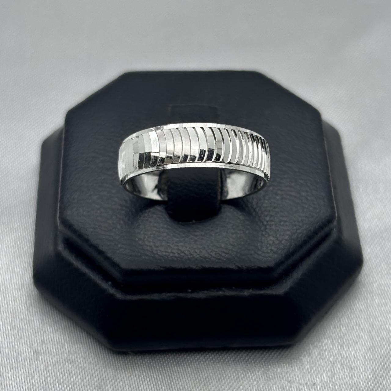 #AG116 - Argolla Diamantada Plata - 6 mm - ZC2.6