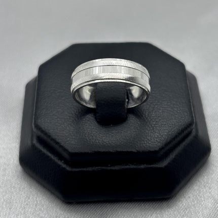 #AG118 - Argolla Diamantada Plata - 6 mm - A09/2.5