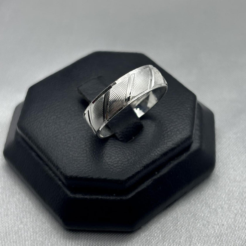 #AG123 - Argolla Diamantada Plata - 6 mm - ZC2.6