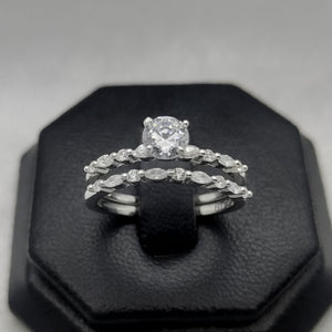 #AL142 - Alianza Doble Zirconia Central Circular Y Media Churumbela Plata - PU3.4