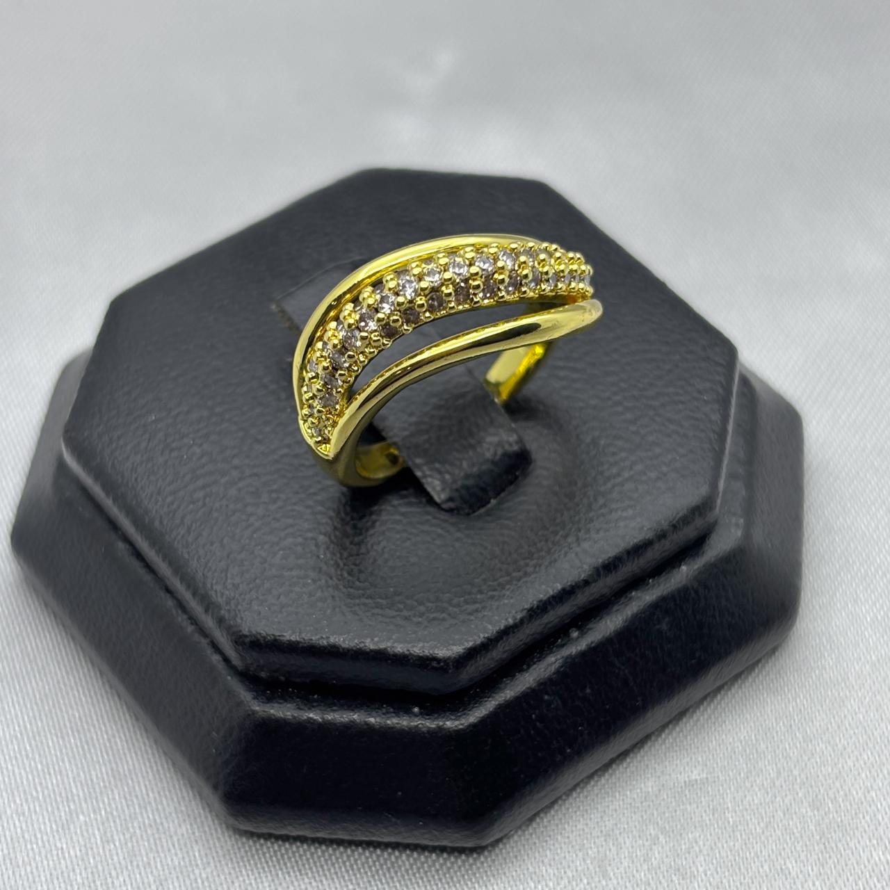 #AOL147 - Anillo Ajustable Con Zirconia Oro Laminado 18K - LA030/
