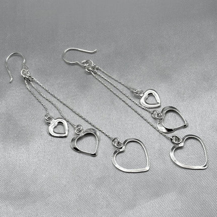 #AR104 - Arete Colgantes De Corazón Plata - A12/5.1