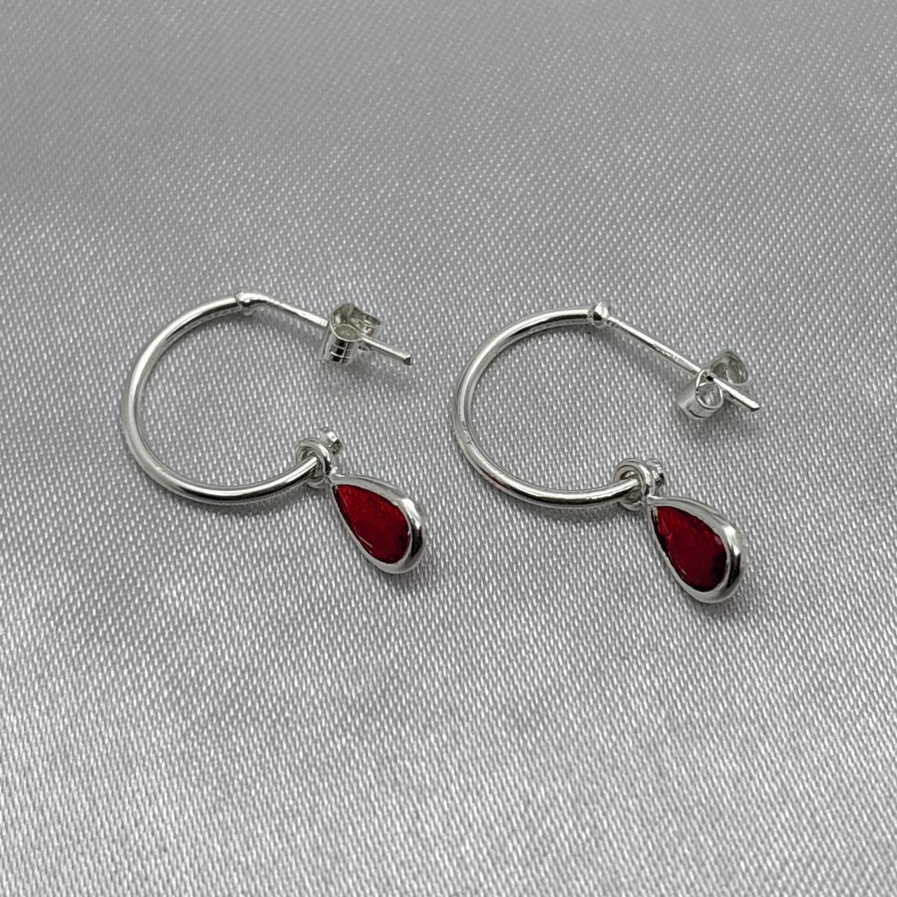 #AR168 - Arete Colgante Gota Con Piedra Zirconia Plata - CE1.8