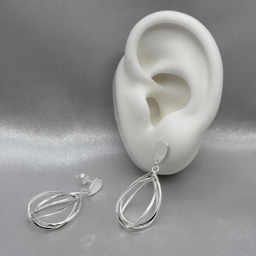 #AR231 - Arete Colgantes Oval Plata - B11/4.5