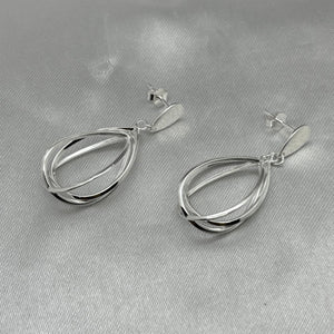 #AR231 - Arete Colgantes Oval Plata - B11/4.5