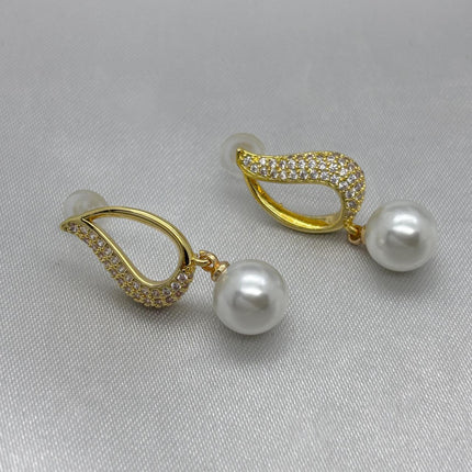 #ARL134 - Arete Gota Con Perla Y Piedra Zirconia Oro Laminado 18K - LA045/