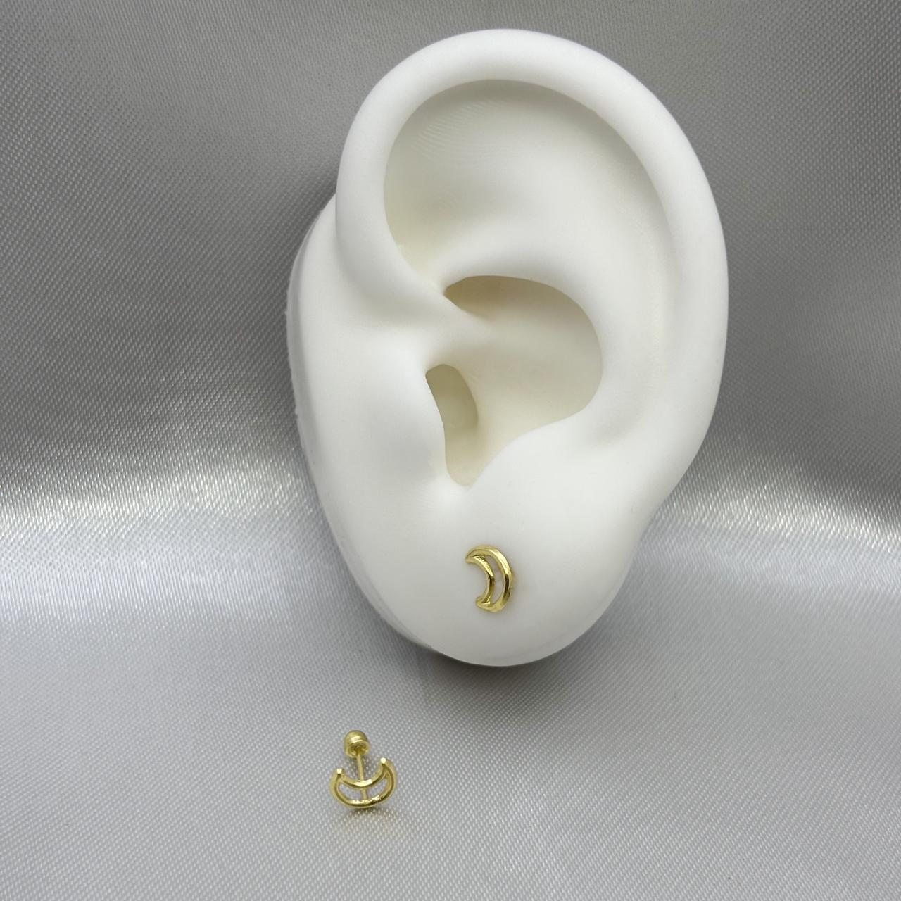 #B10102 - Broquel Silueta De Luna Oro 10K - L230/