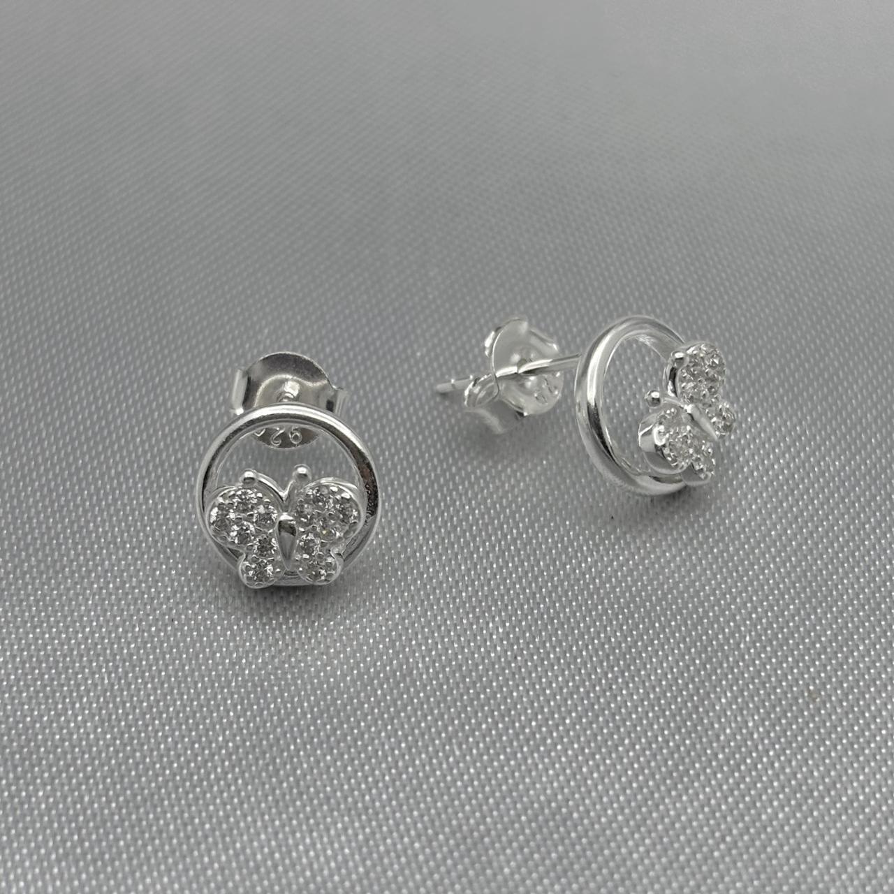 #BR213 - Broquel Circular Con Mariposa Piedra Zirconia Plata - B17/2.0