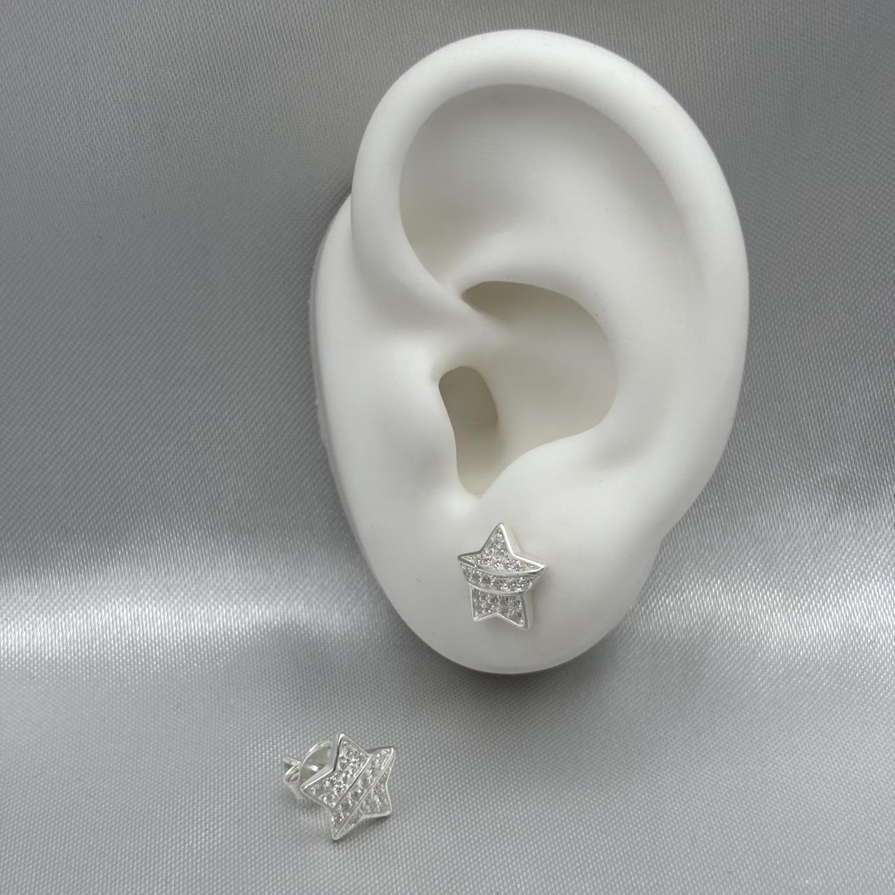 #BR271 - Broquel Estrella Con Zirconia Plata - LL1.9