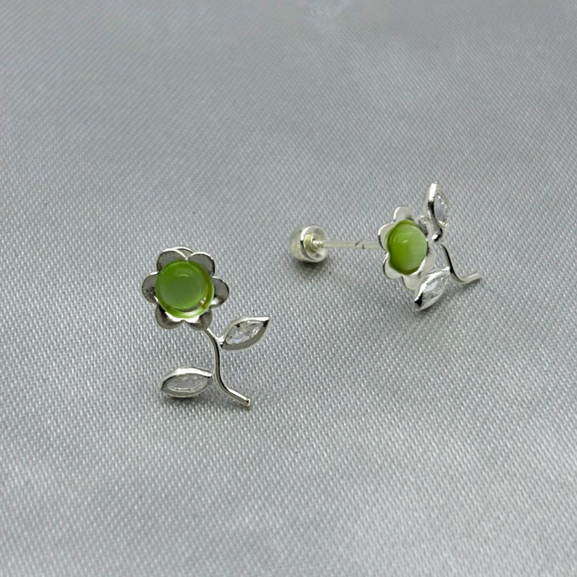 #BR288 - Broquel Flor Con Zirconia Plata - F46/