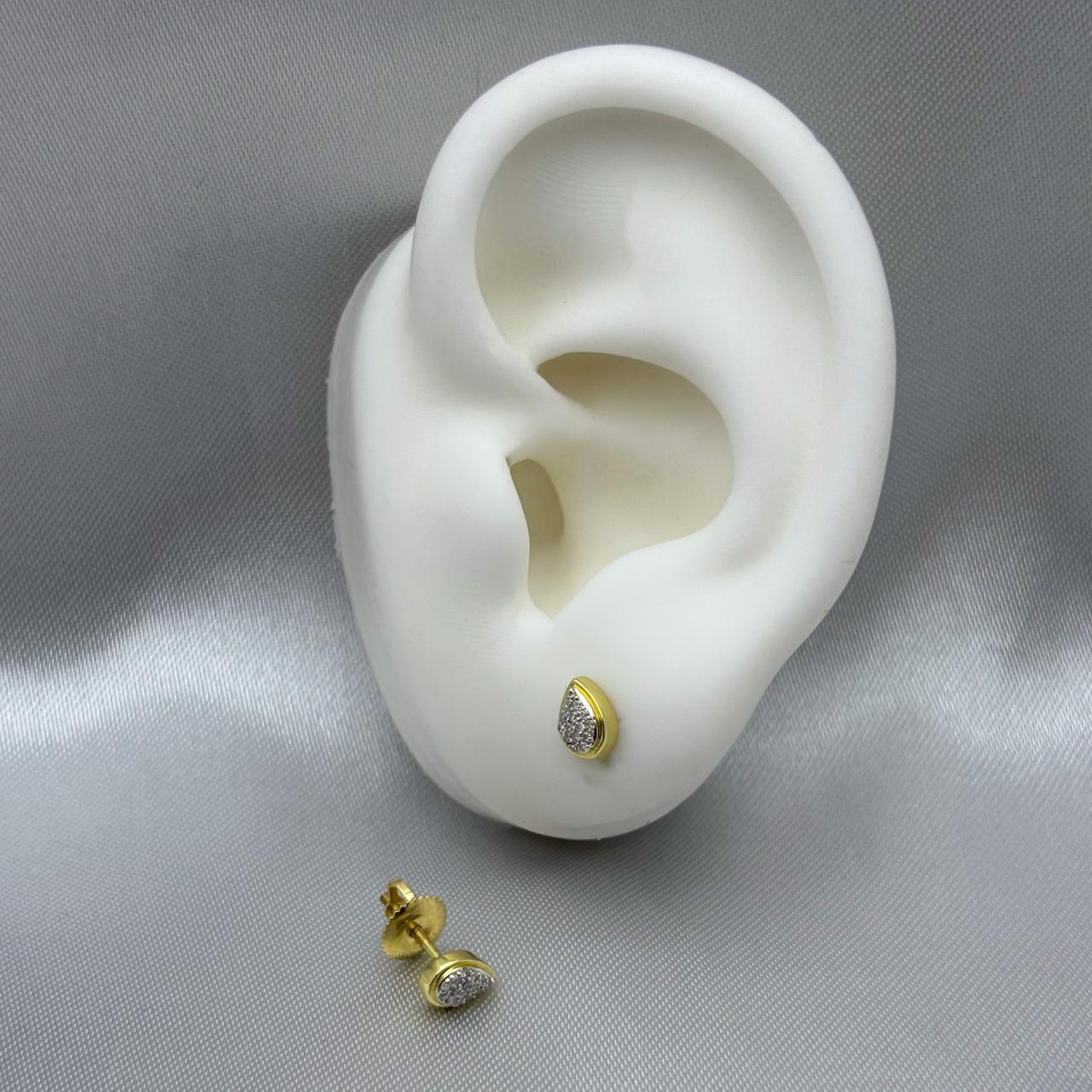 #BX10101 - Broquel Gota/Pera Con Diamante Natural Oro 10K - LX110/