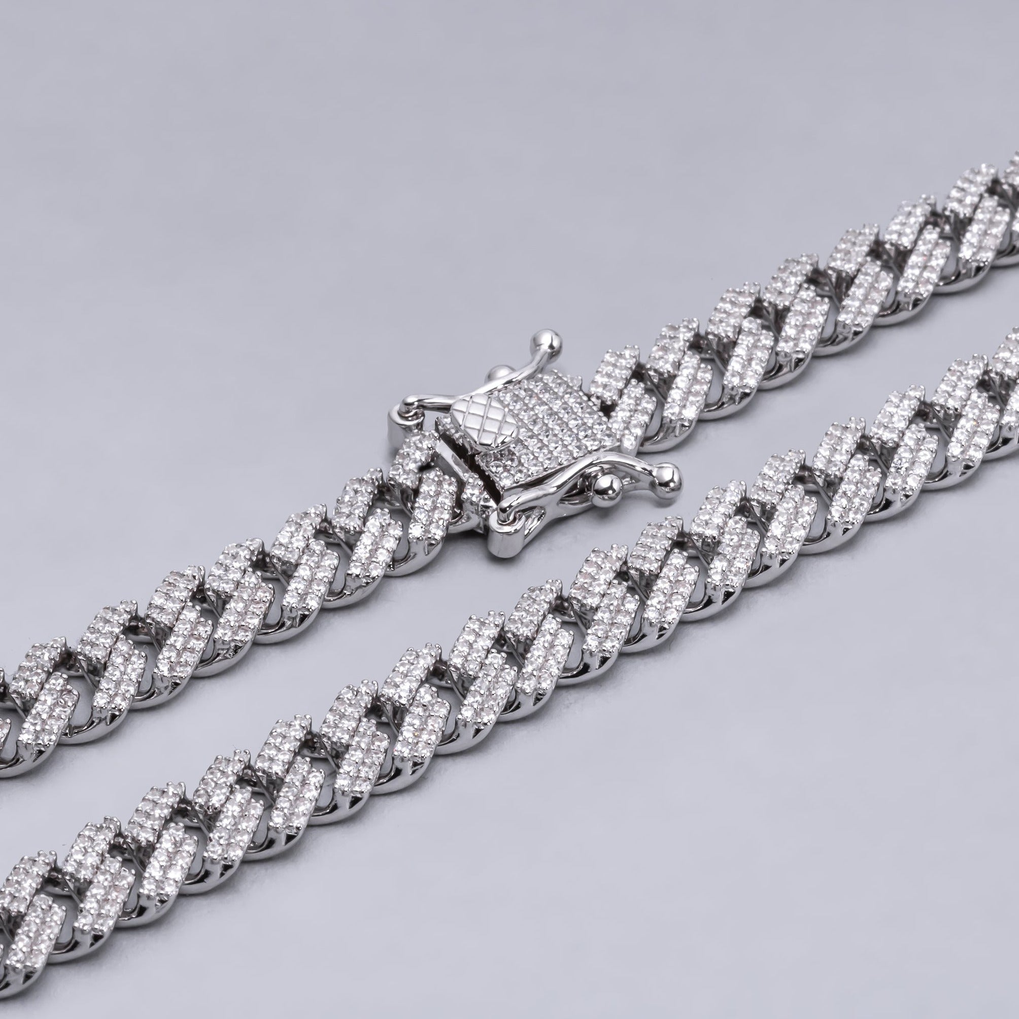 #CAD259 - Cadena Cubana/Barbada De Plata Con Piedra 150 - 7 mm - B11/65.7