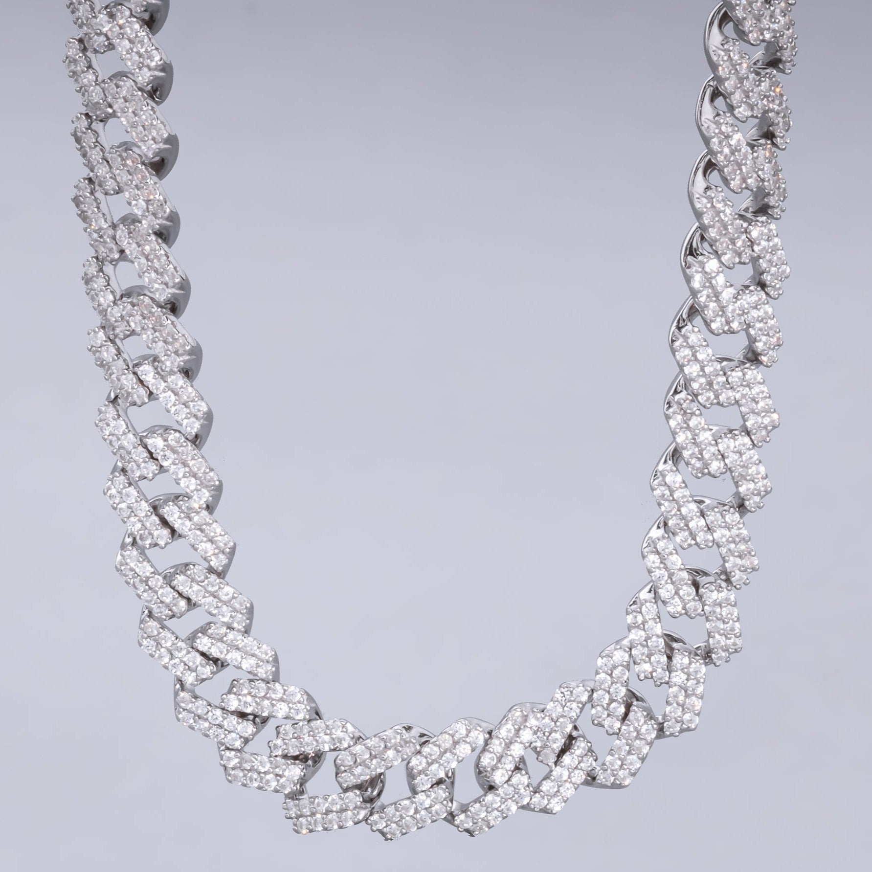#CAD259 - Cadena Cubana/Barbada De Plata Con Piedra 150 - 7 mm - B11/65.7
