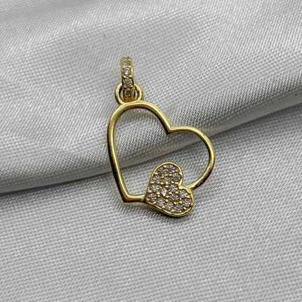 #D10222 - Dije Doble Corazón Piedra Zirconia Oro 10K - H01/1.3