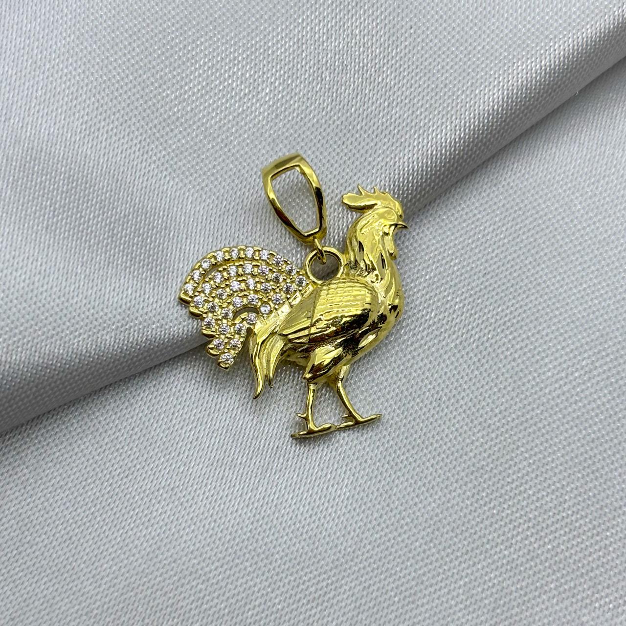 #D10235 - Dije Gallina Con Piedra Zirconia Oro 10K - I04/1.9