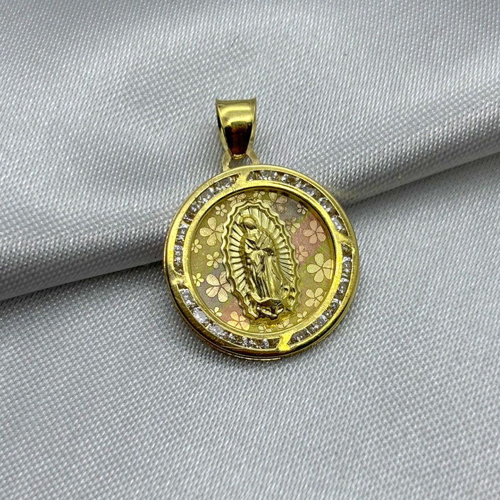 #D10237 - Dije/Medalla Virgen De Guadalupe Flores Y Piedra De Zirconia Oro 10K - I02/1.4