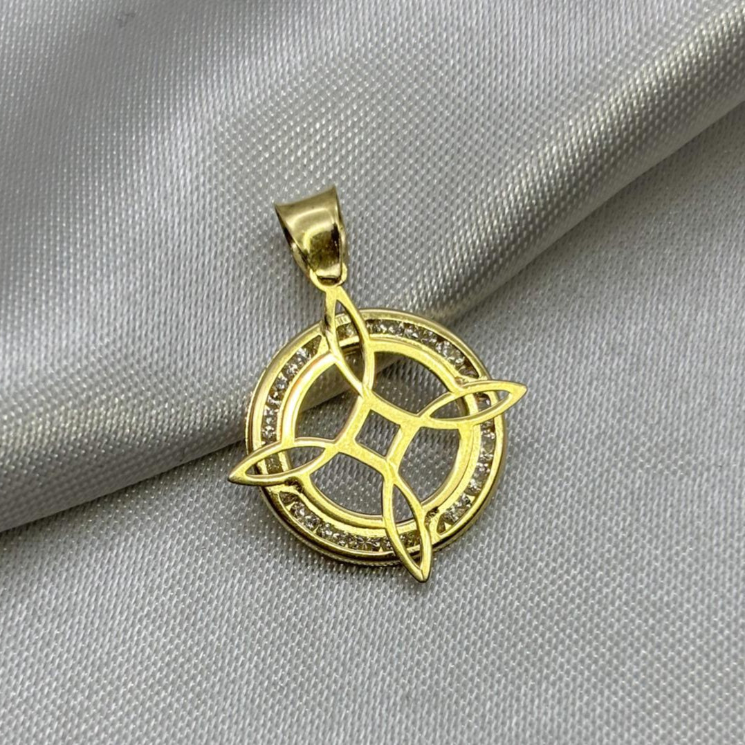 #D10242 - Dije Nudo De Bruja Con Piedra Zirconia Oro 10K - I02/1.0