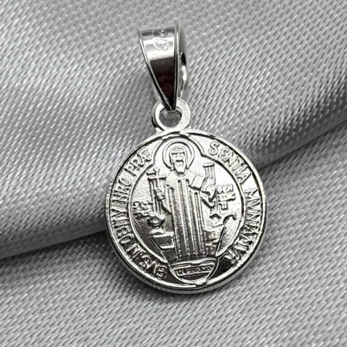#D173 - Dije/Medalla De San Benito Plata - CE2.6
