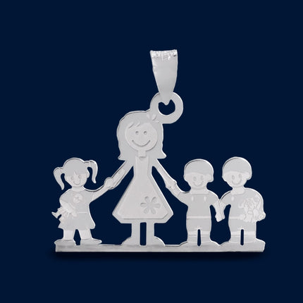 #D353 - Dije Familiar - Mamá y 3 Niños o Niñas - B19/2.3
