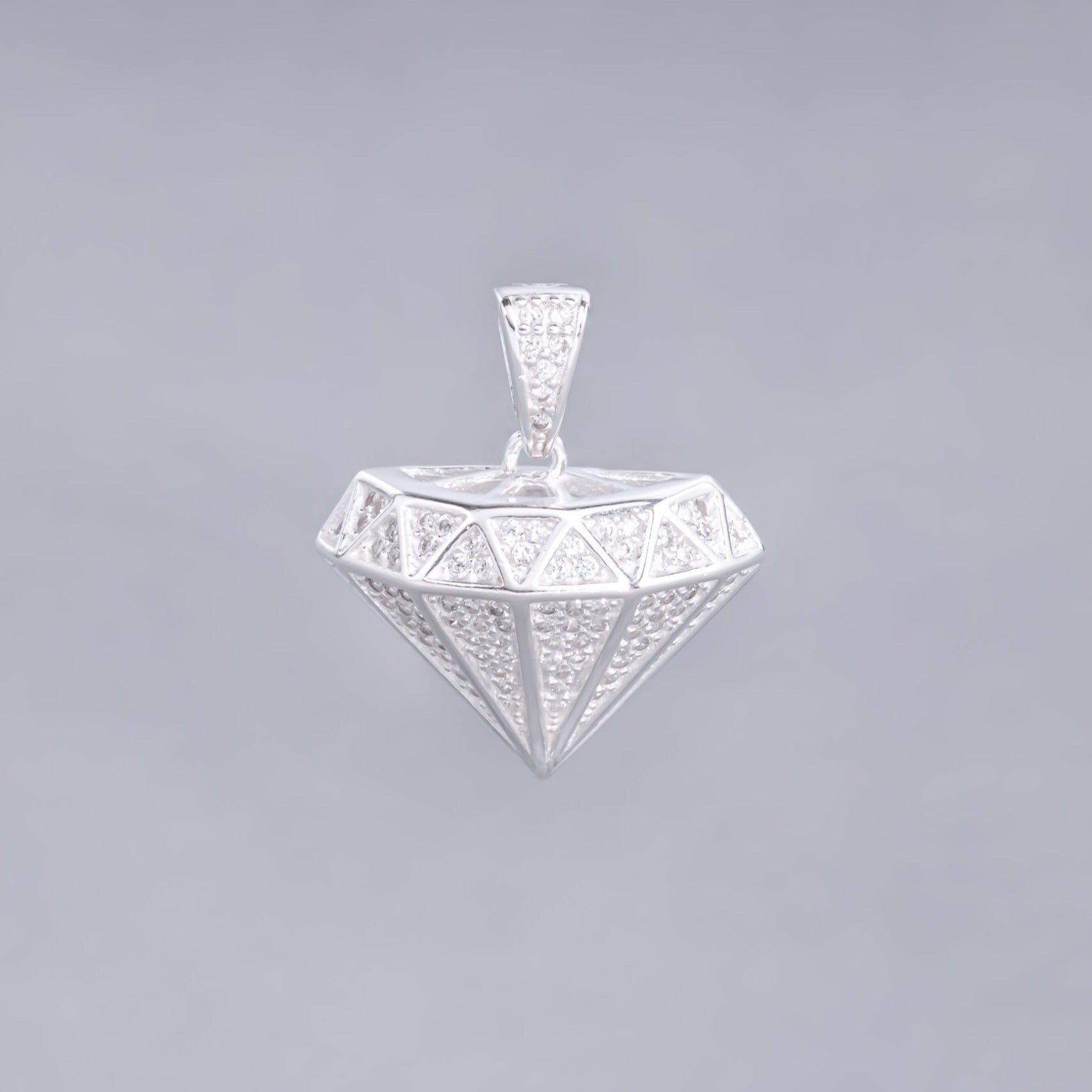 #D536 - Dije De Diamante Con Piedras - C07/4.8