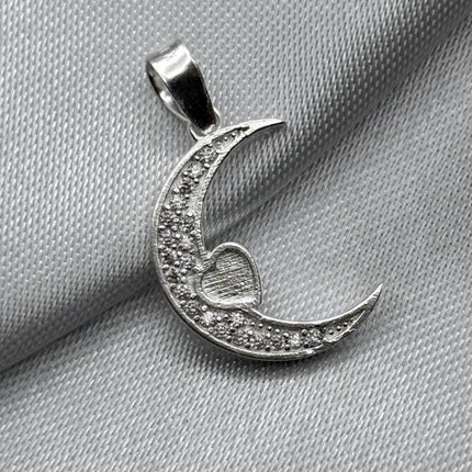 #D580 - Dije Media Luna Con Corazón Piedra Zirconia Plata - B12/1.0