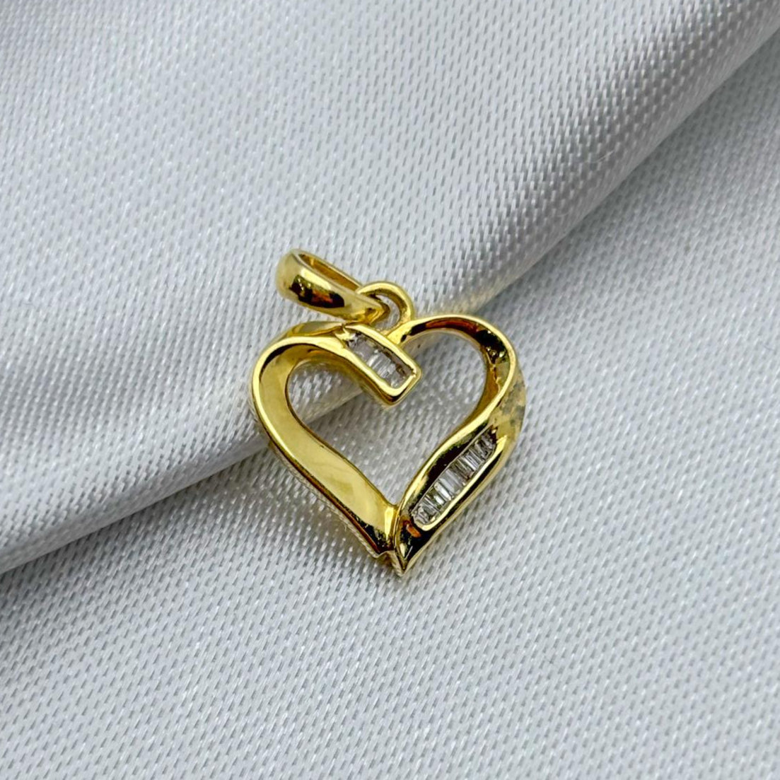 #DX10104 - Dije Corazón Con Diamante Natural Oro 10K - LX150/