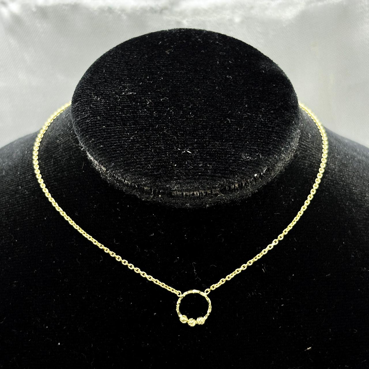 #G10130 - Gargantilla Dije Circular Con Esferas Diamantadas Oro 10K - I19/2.7