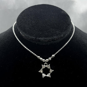 #G150 - Gargantilla Flor/Estrella  Con Piedra De Zirconia Plata - F2.8