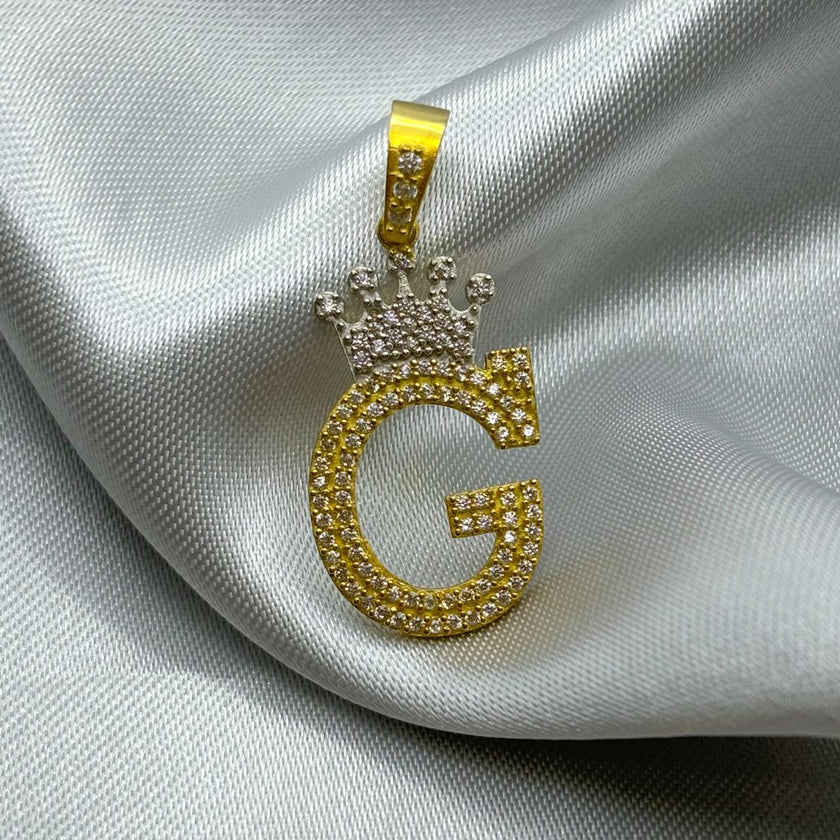 #HE163 - Dije Letras De Oro 10k - H04/3.5