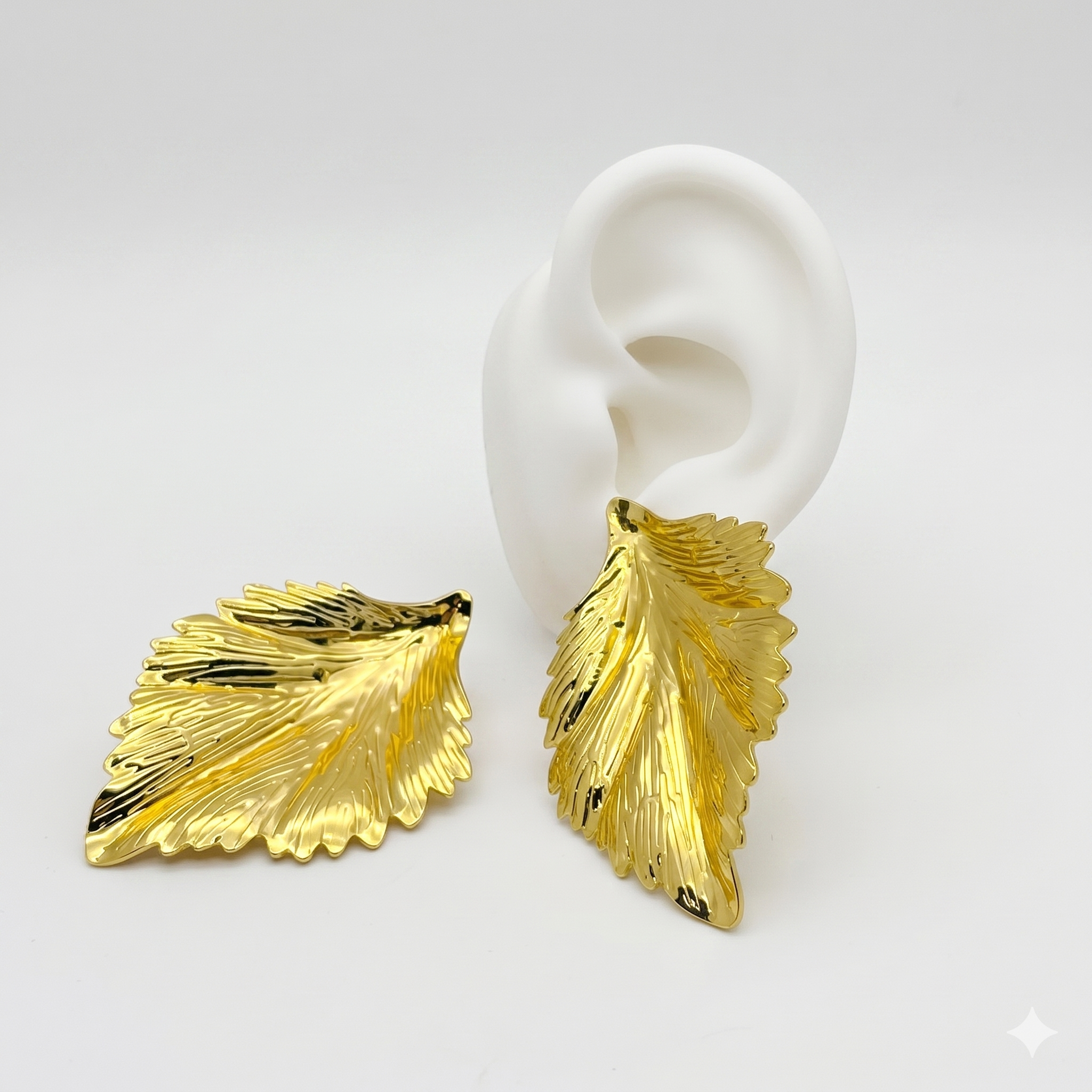 #ARL174 - Arete De Hoja De Oro Laminado 18k - LA030/
